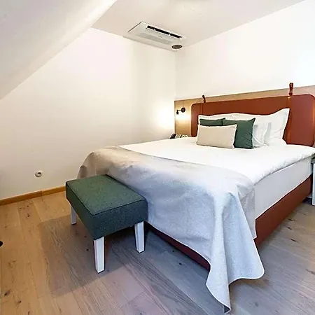 Czako Hotel