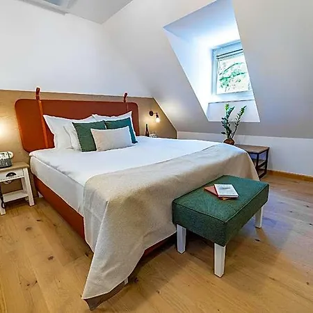 Hotel Czako 3*