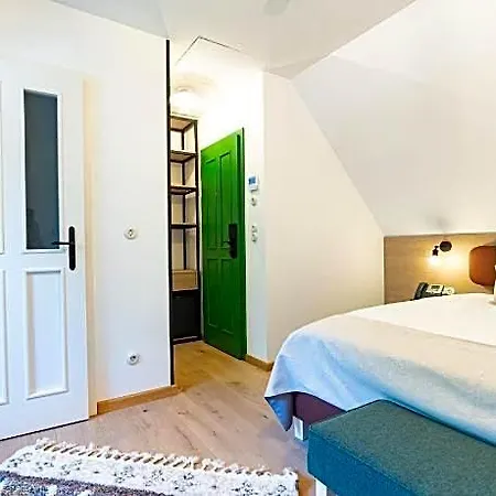 Czako 3* Budapest